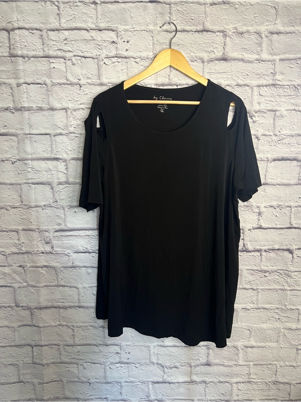 Chico’s Black Cold Shoulder Top – Women’s XL (Size 3)